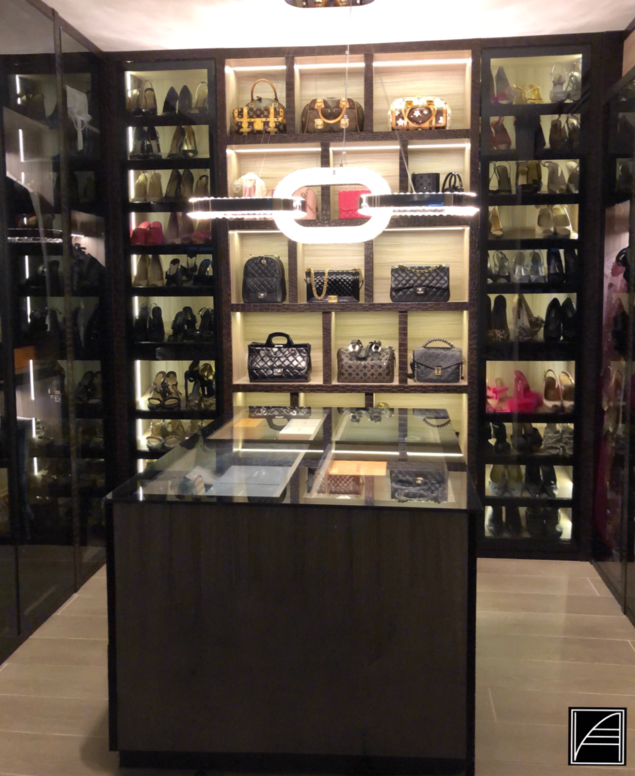 Walk-in Closet System